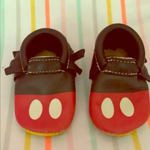 Sz 3 Mickey Mouse Disney freshly picked moccasins